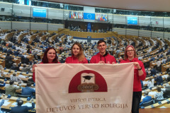 LTVKstudentaiEuroparlamenteBiruselyje20190403_124109